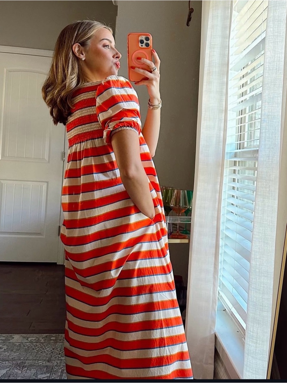 Sunshine Tienda Nomad Hildago
Women's Stripe Cotton Smocked Dress